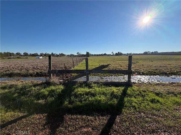 10 Acres of Residential Land for Sale in Corning, California