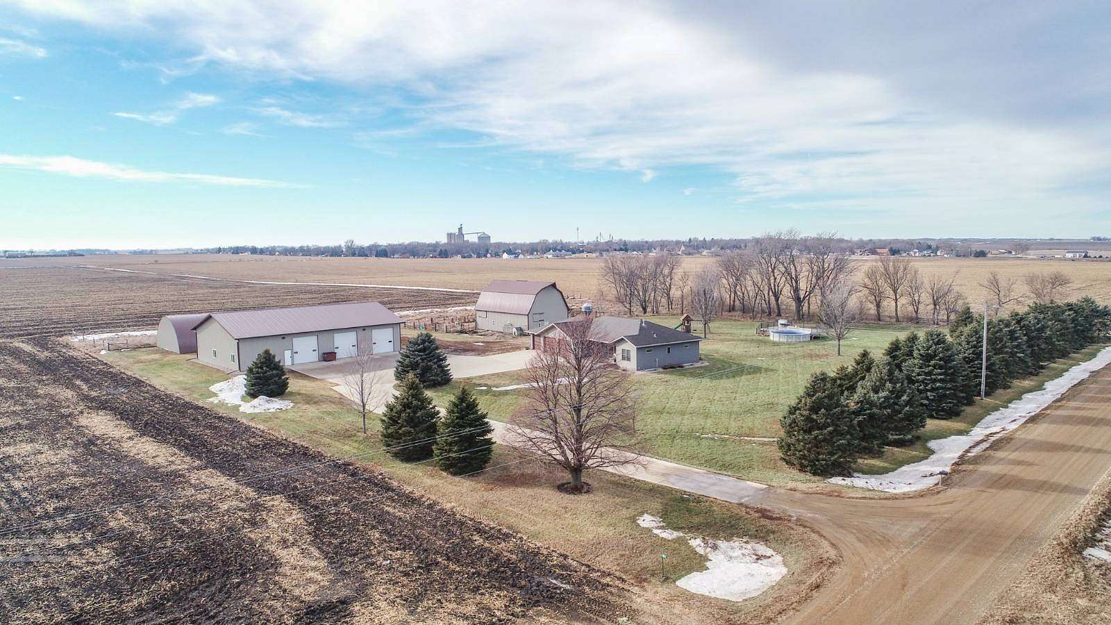 4 Acres of Residential Land with Home for Sale in Inwood, Iowa