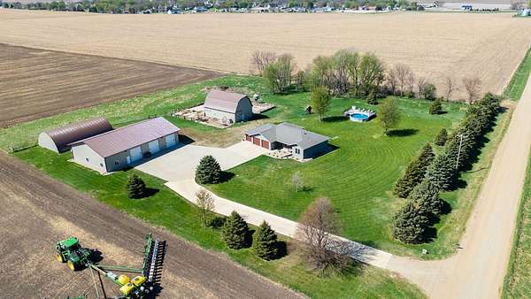 4 Acres of Land with Home for Sale in Inwood, Iowa