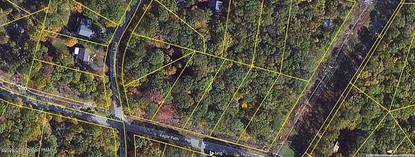 0.81 Acres of Residential Land for Sale in Bushkill, Pennsylvania