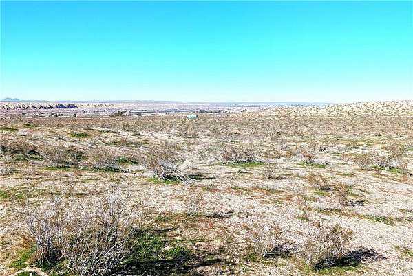 5 Acres of Land for Sale in Oro Grande, California