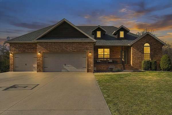 2.73 Acres of Residential Land with Home for Sale in Marshfield, Missouri