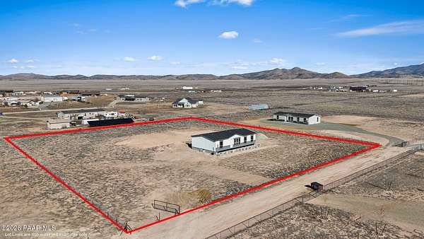 2 Acres of Residential Land with Home for Sale in Prescott Valley, Arizona