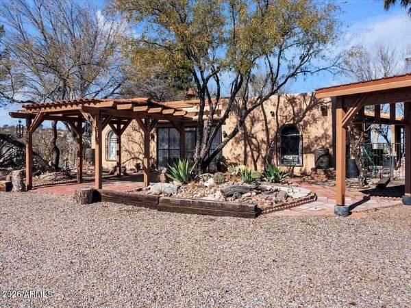 3.1 Acres of Land with Home for Sale in Benson, Arizona