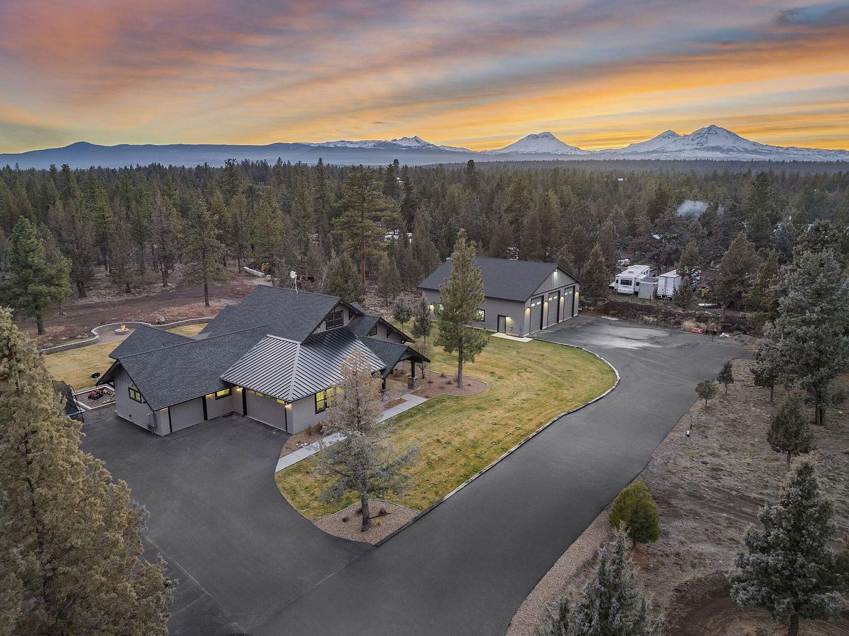 5 Acres of Land with Home for Sale in Bend, Oregon