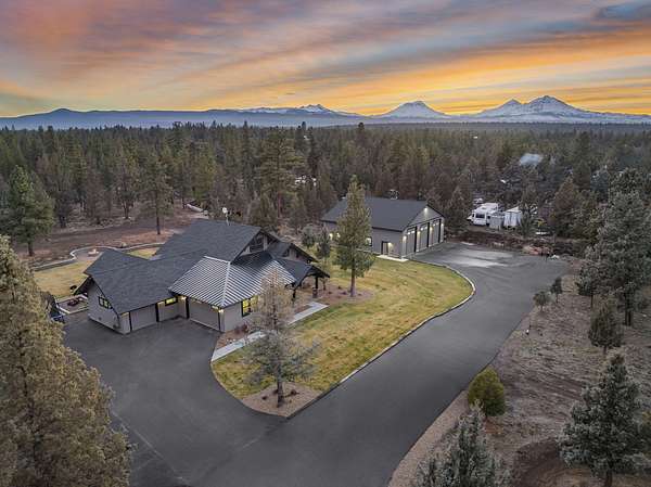 5 Acres of Land with Home for Sale in Bend, Oregon