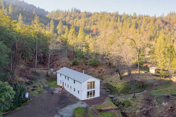 40.1 Acres of Land with Home for Sale in Gold Hill, Oregon