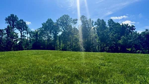 2.2 Acres of Residential Land for Sale in Russell Springs, Kentucky