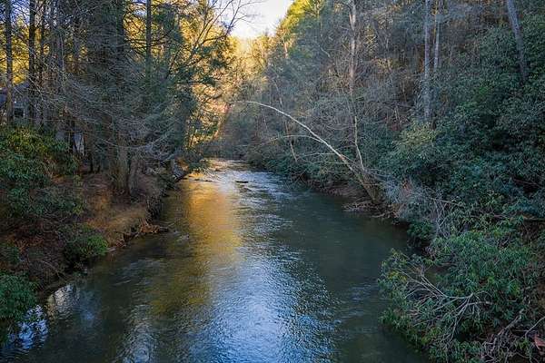 1.3 Acres of Residential Land for Sale in Ellijay, Georgia