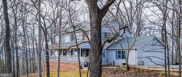 5 Acres of Land with Home for Sale in Front Royal, Virginia