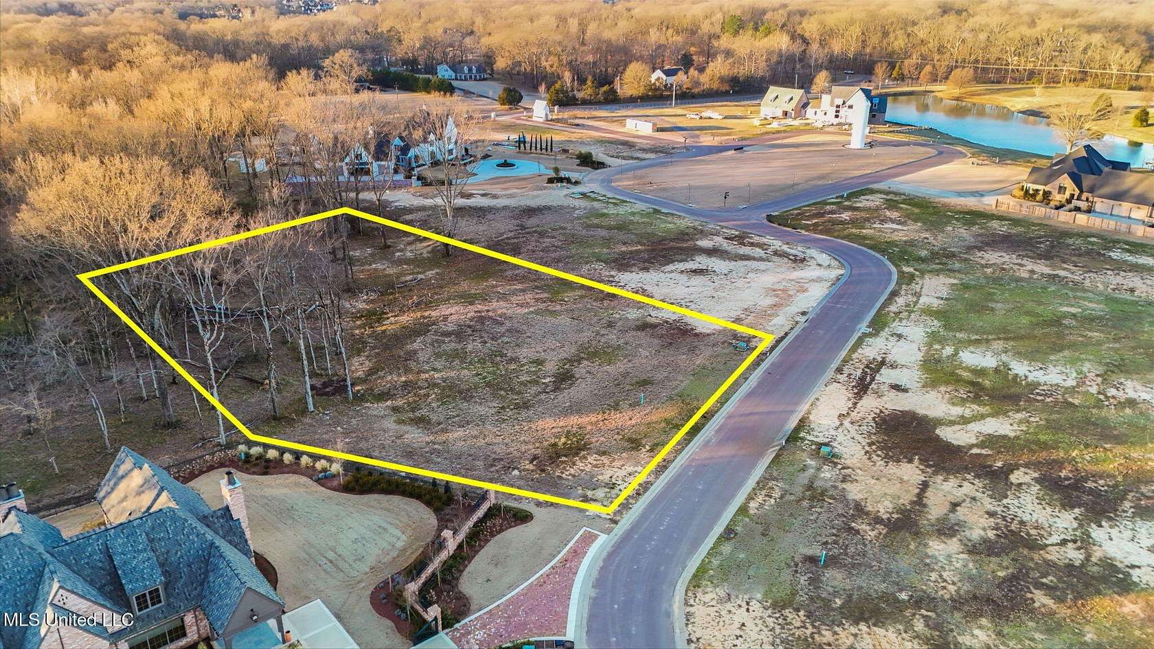 1.2 Acres of Residential Land for Sale in Hernando, Mississippi