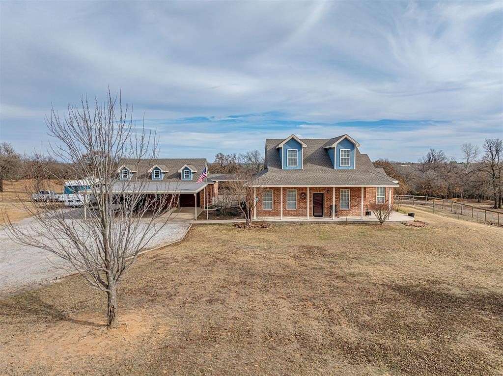 10 Acres of Land with Home for Sale in Norman, Oklahoma