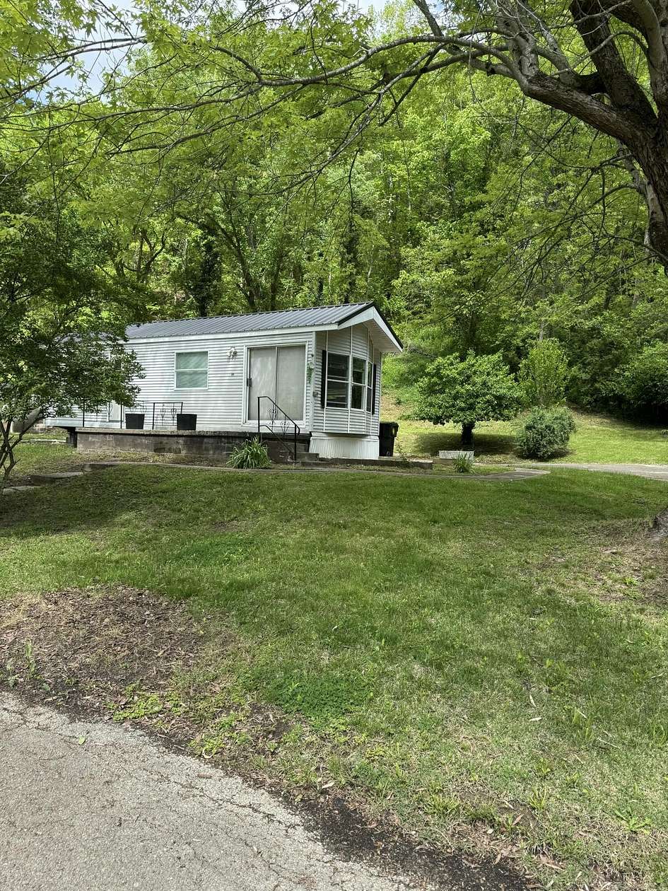 2 Acres of Land with Home for Sale in Portsmouth, Ohio