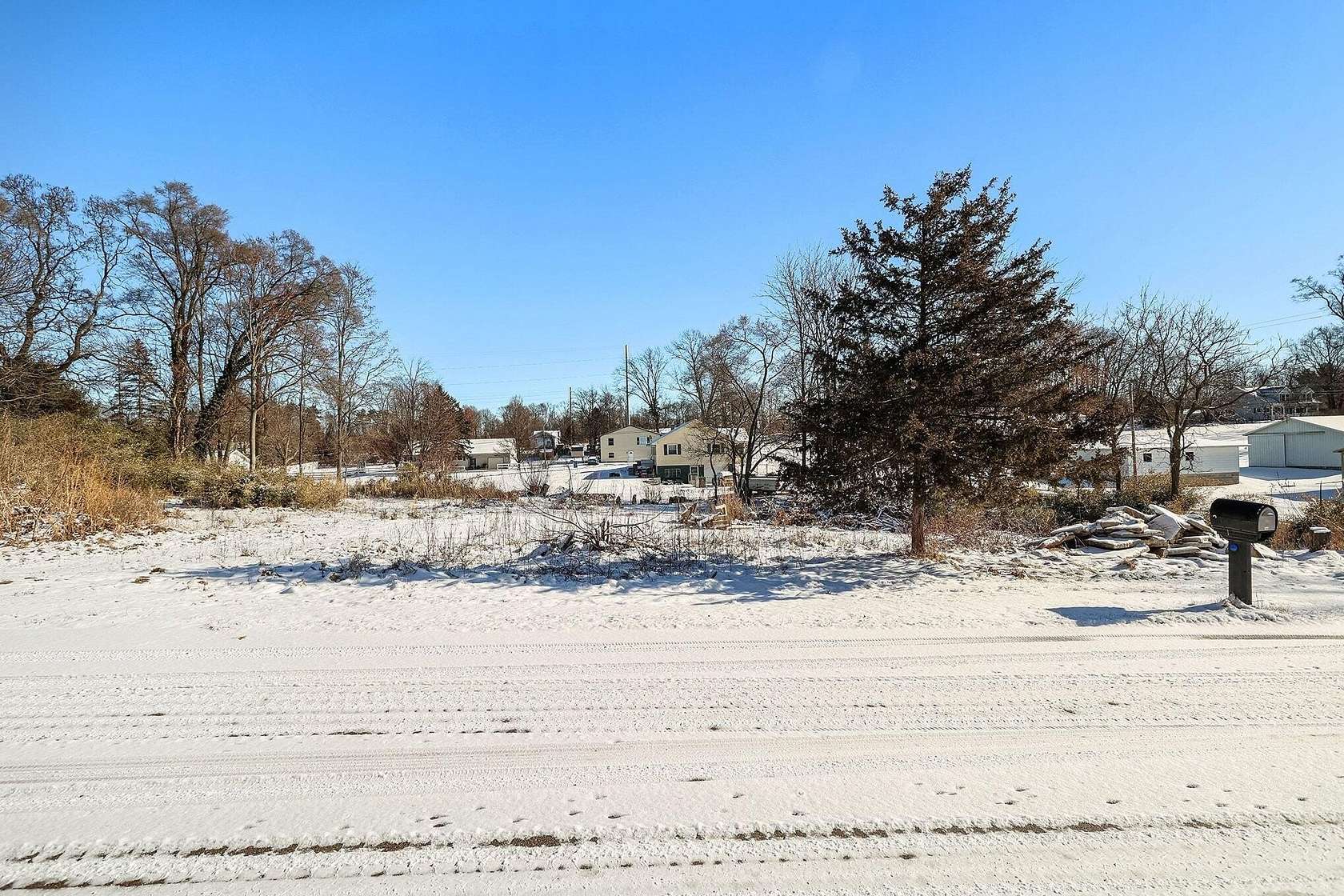 0.5 Acres of Residential Land for Sale in Battle Creek, Michigan