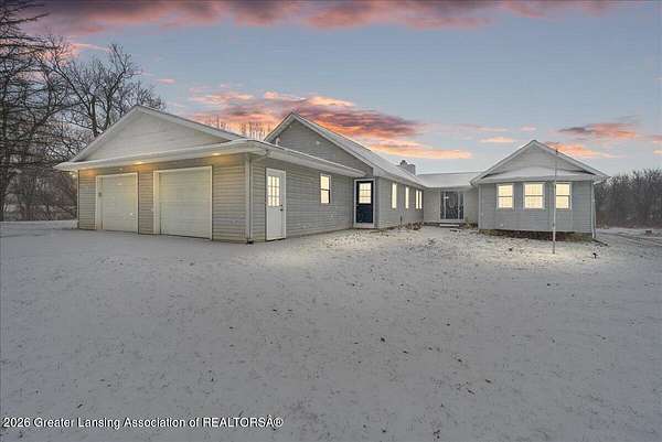 6.47 Acres of Residential Land with Home for Sale in Laingsburg, Michigan