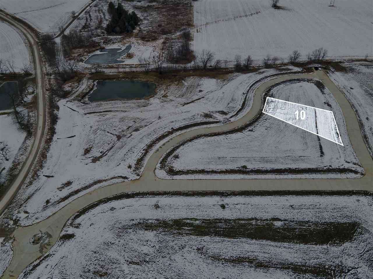 0.35 Acres of Residential Land for Sale in Solon, Iowa