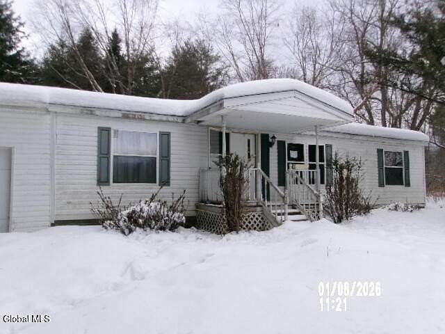 1.9 Acres of Residential Land with Home for Sale in Mayfield, New York