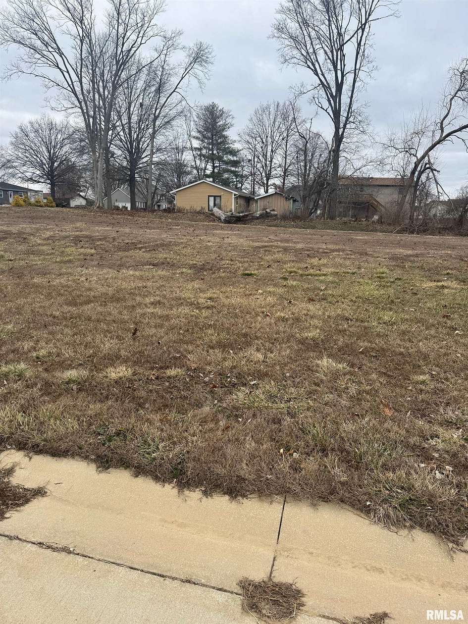 Residential Land for Sale in Chatham, Illinois