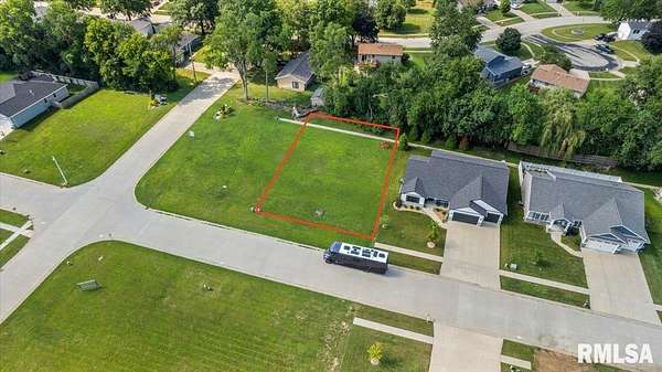 Residential Land for Sale in Chatham, Illinois
