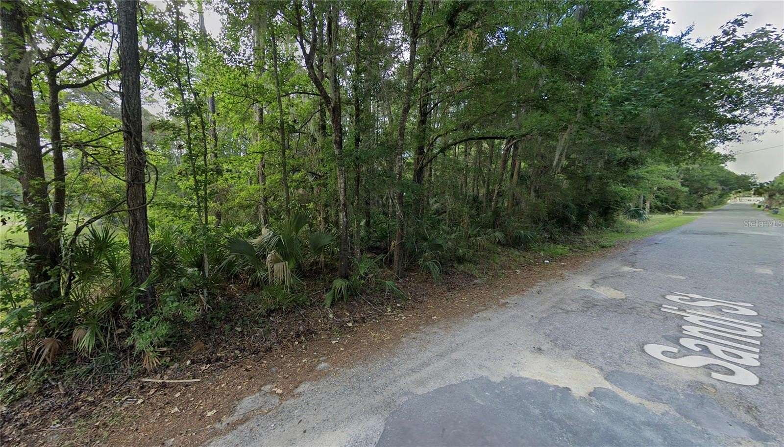 1 Acre of Land for Sale in Inglis, Florida