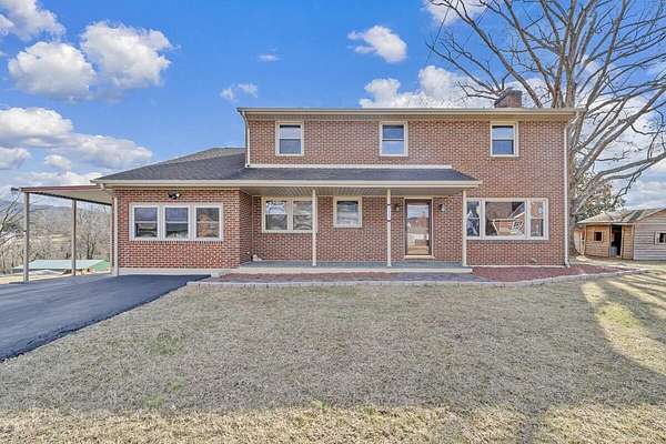 3.16 Acres of Residential Land with Home for Sale in Roanoke, Virginia