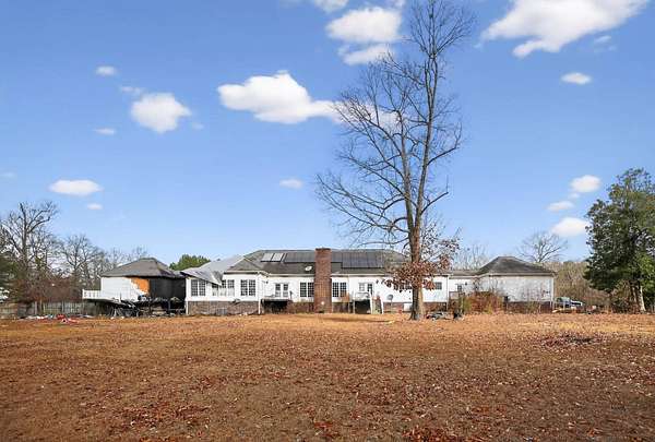 10 Acres of Residential Land with Home for Sale in Camden, South Carolina