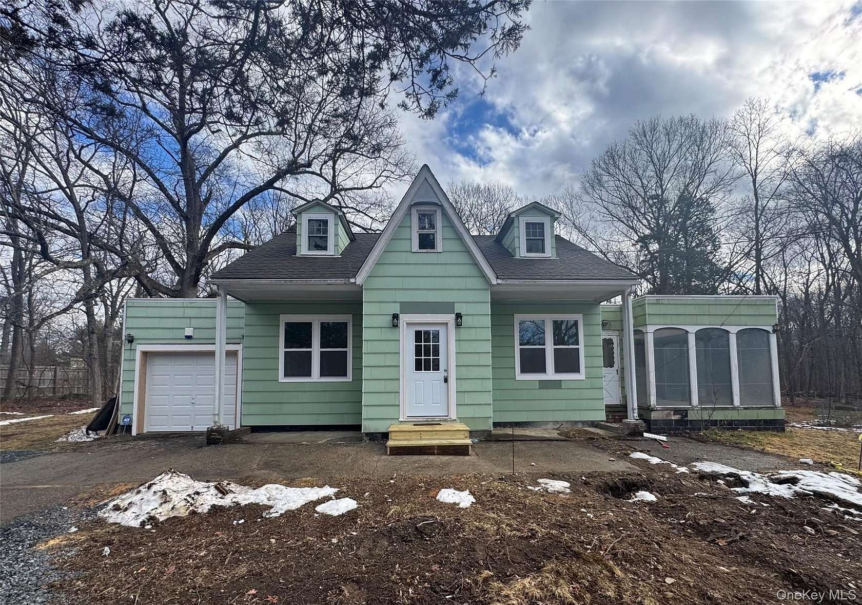 6.2 Acres of Residential Land with Home for Lease in Newburgh, New York