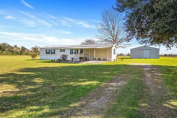 4.27 Acres of Residential Land with Home for Sale in Bell City, Louisiana