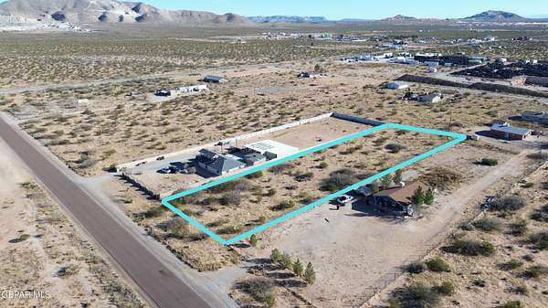 1 Acre of Land for Sale in El Paso, Texas