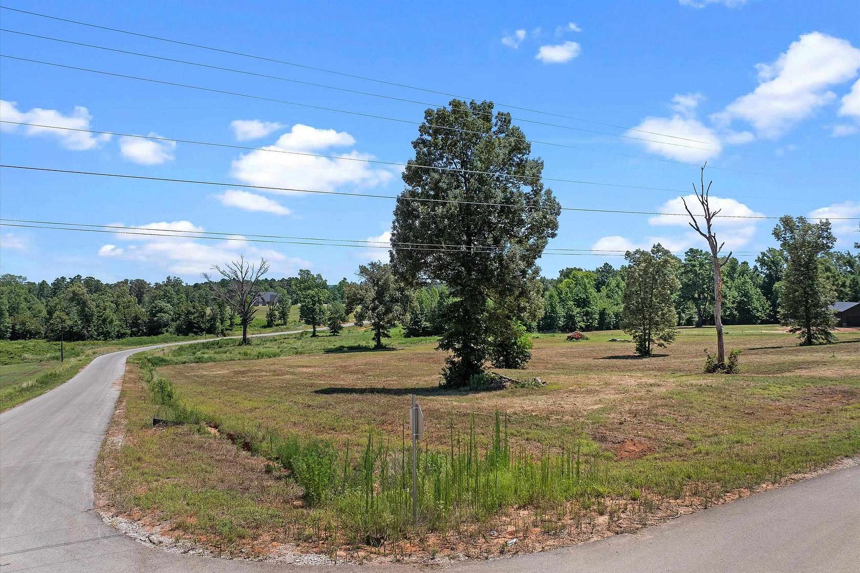 3 Acres of Residential Land for Sale in Winona, Texas