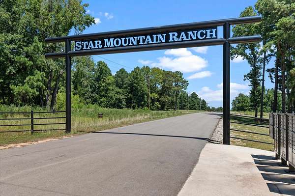 3 Acres of Residential Land for Sale in Winona, Texas