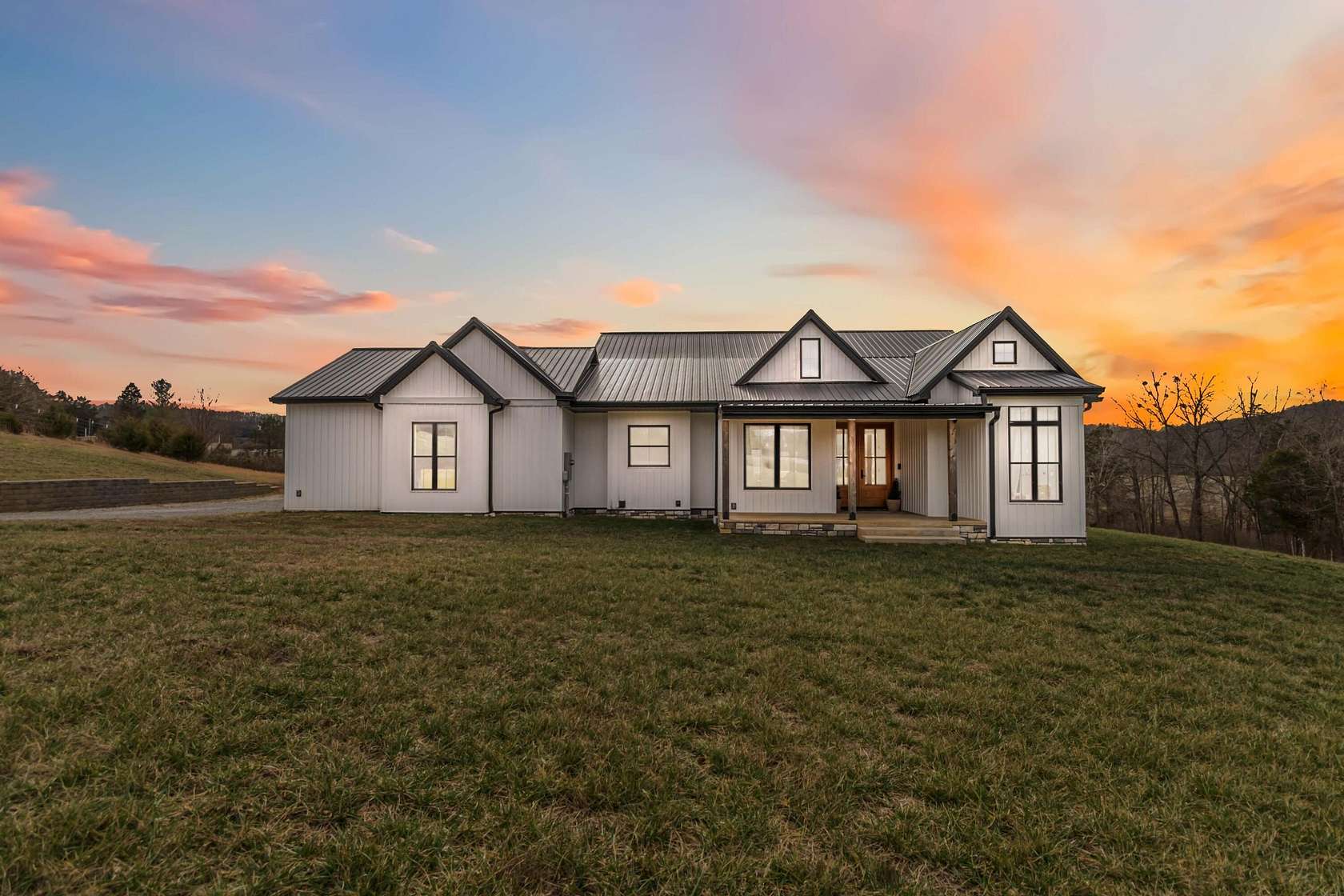 6.7 Acres of Residential Land with Home for Sale in Somerset, Kentucky