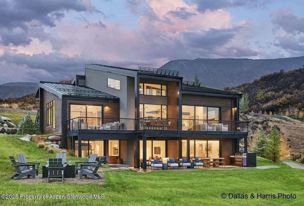 4.5 Acres of Residential Land with Home for Lease in Snowmass, Colorado