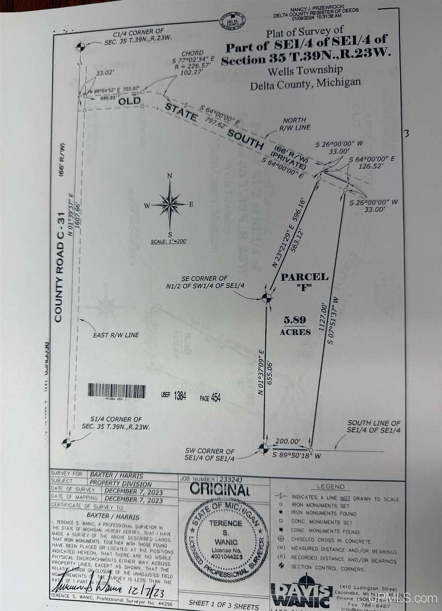5.89 Acres of Residential Land for Sale in Escanaba, Michigan