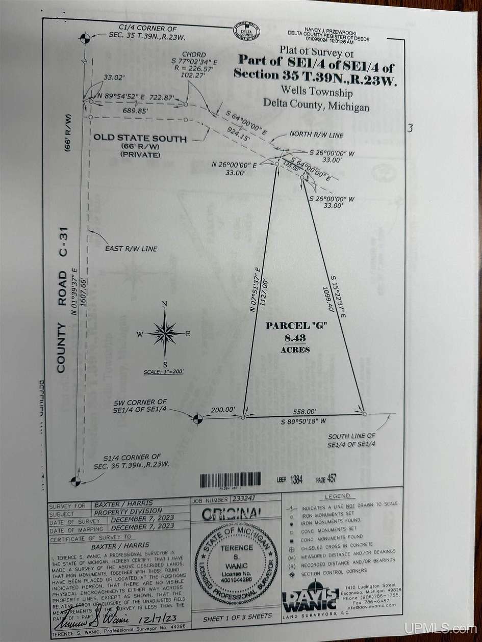 8.43 Acres of Residential Land for Sale in Escanaba, Michigan