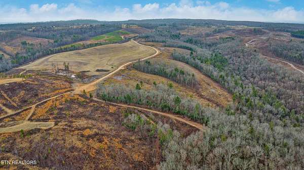 5 Acres of Residential Land for Sale in Grandview, Tennessee