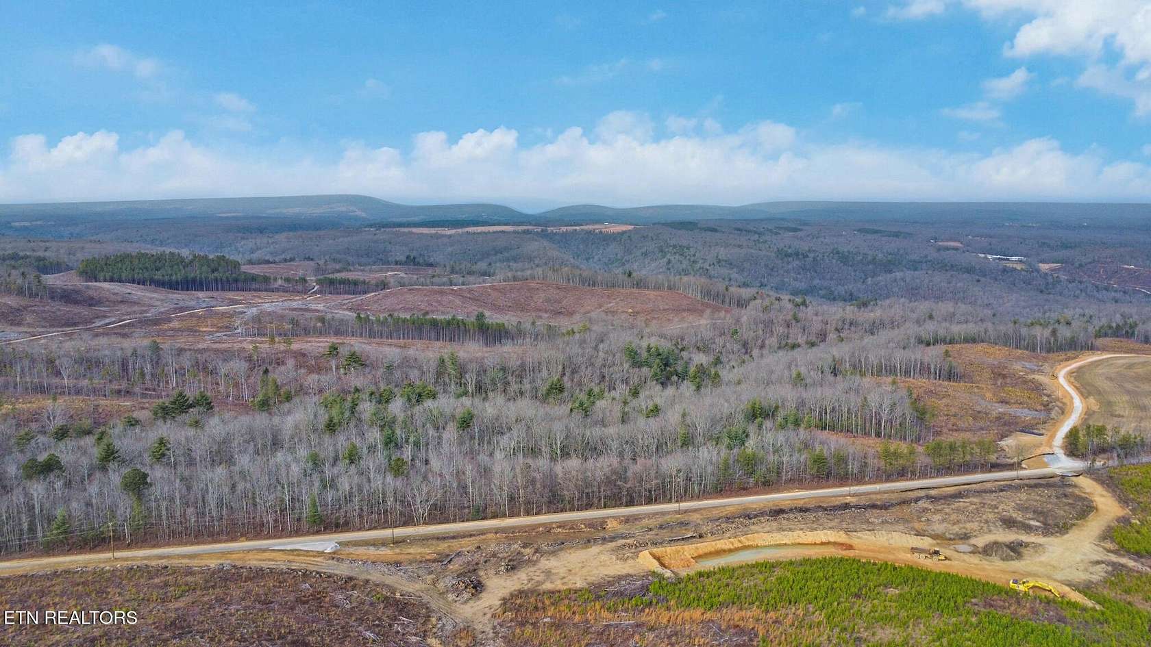 5.25 Acres of Residential Land for Sale in Grandview, Tennessee