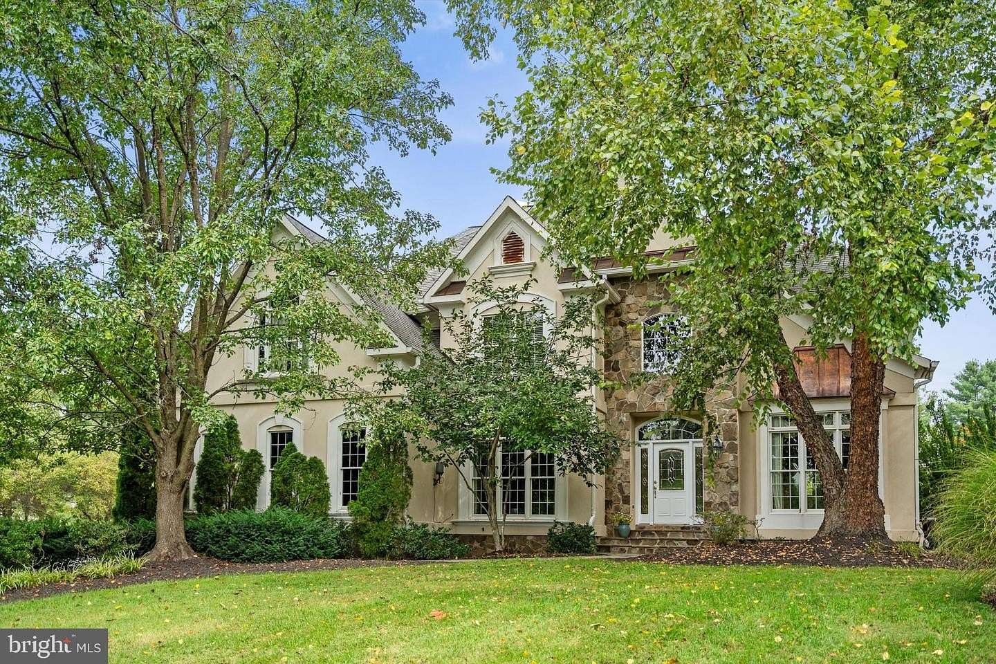 4.19 Acres of Residential Land with Home for Sale in Hamilton, Virginia