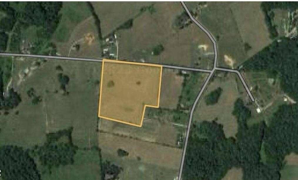 13.6 Acres of Agricultural Land for Sale in Edmonton, Kentucky