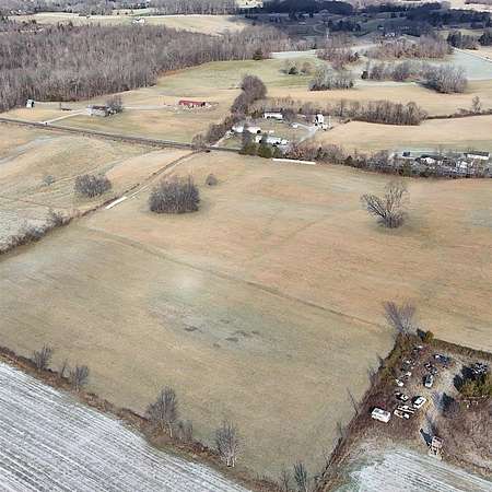 13.6 Acres of Land for Sale in Edmonton, Kentucky