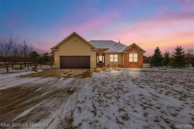 2.5 Acres of Residential Land with Home for Sale in Jeddo, Michigan