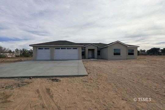 2.16 Acres of Land with Home for Sale in Inyokern, California