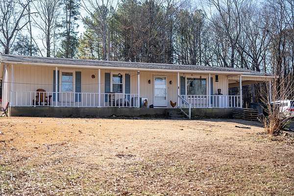 3 Acres of Residential Land with Home for Sale in Killen, Alabama