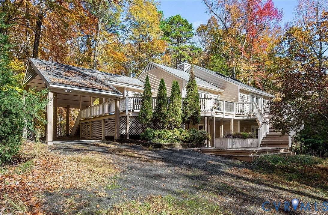 1.5 Acres of Residential Land with Home for Sale in Sabot, Virginia