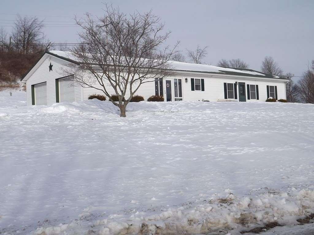 4.62 Acres of Residential Land with Home for Sale in New Albany, Pennsylvania