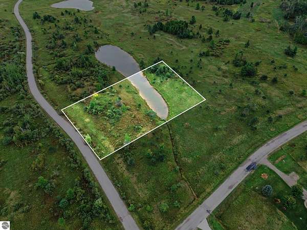 1 Acre of Residential Land for Sale in Alanson, Michigan