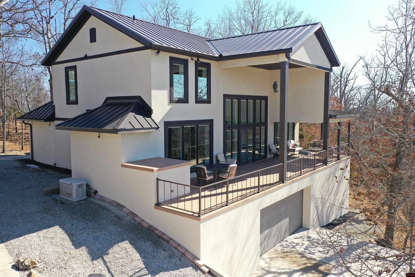 4.88 Acres of Residential Land with Home for Sale in Mountain Home, Arkansas