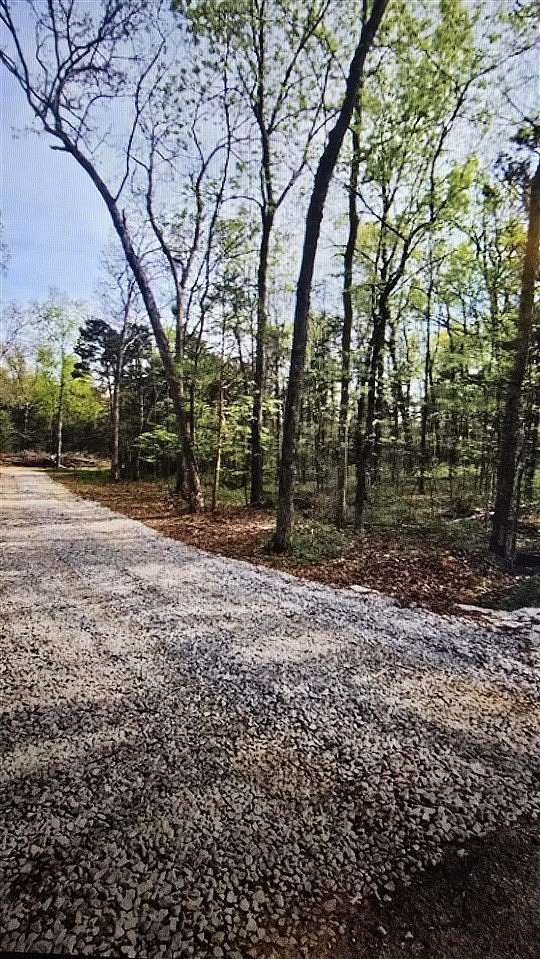 10 Acres of Land for Sale in Russellville, Kentucky