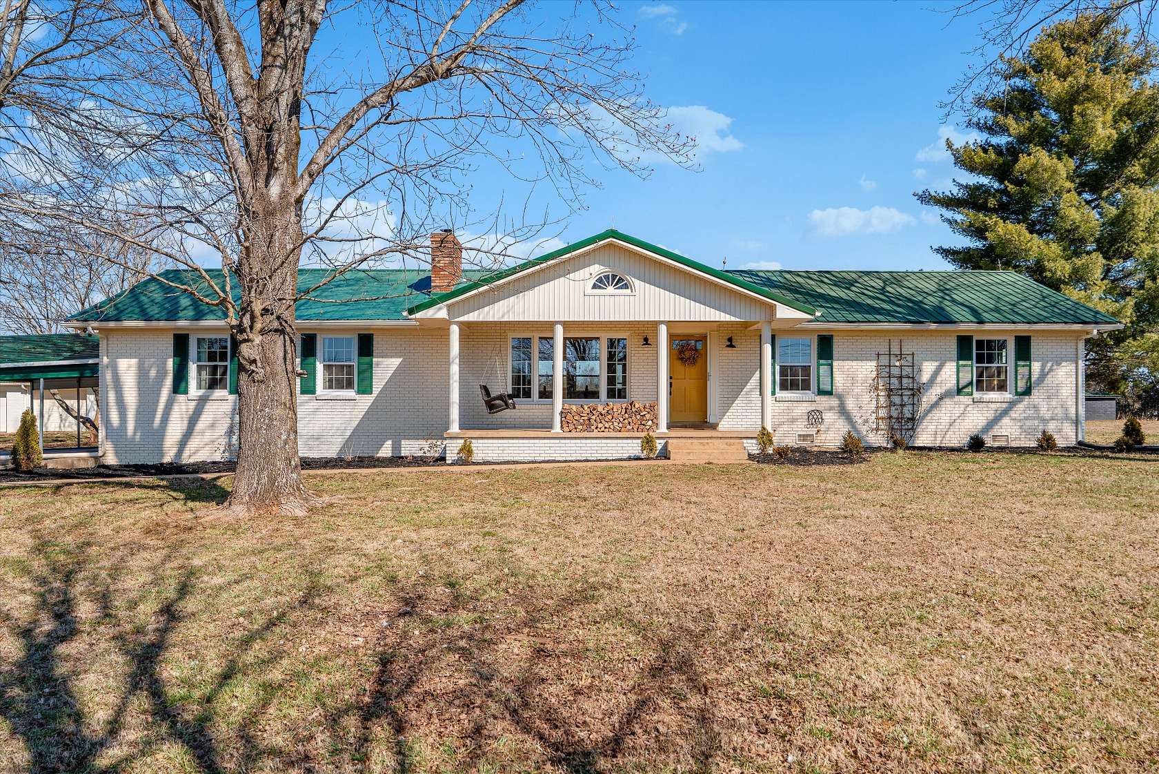 10 Acres of Land with Home for Sale in Unionville, Tennessee