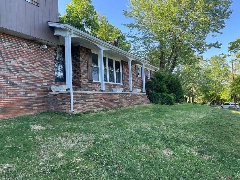 1.46 Acres of Land with Home for Sale in Sparta, Tennessee